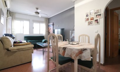 Resale - Apartment / flat - Torrevieja - Torrevieja - Centre