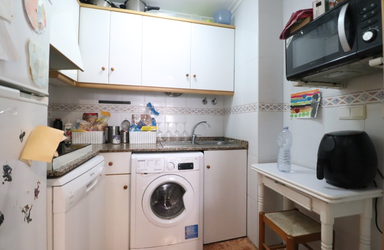 Resale - Apartment / flat - Torrevieja - Torrevieja - Centre