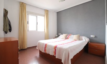 Resale - Apartment / flat - Torrevieja - Torrevieja - Centre