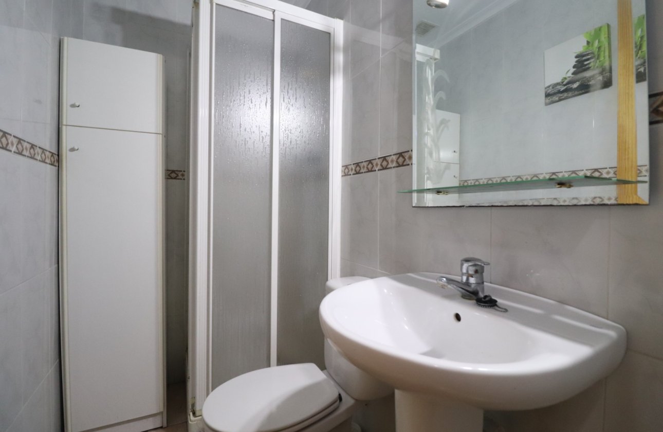 Resale - Apartment / flat - Torrevieja - Torrevieja - Centre