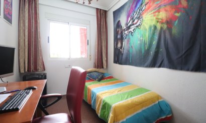 Resale - Apartment / flat - Torrevieja - Torrevieja - Centre