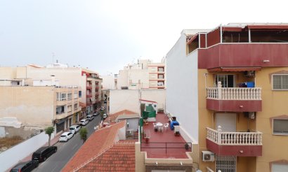 Resale - Apartment / flat - Torrevieja - Torrevieja - Centre