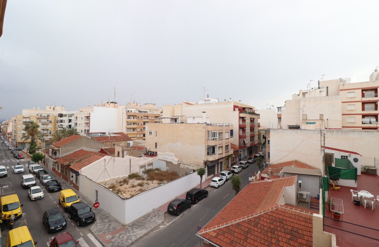 Resale - Apartment / flat - Torrevieja - Torrevieja - Centre