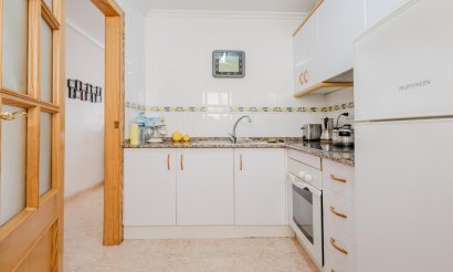 Resale - Apartment / flat - Torrevieja - Villa Madrid