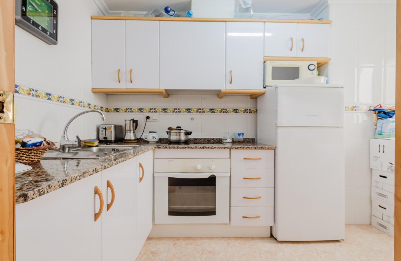Resale - Apartment / flat - Torrevieja - Villa Madrid