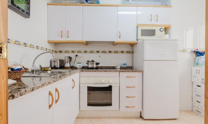 Resale - Apartment / flat - Torrevieja - Villa Madrid