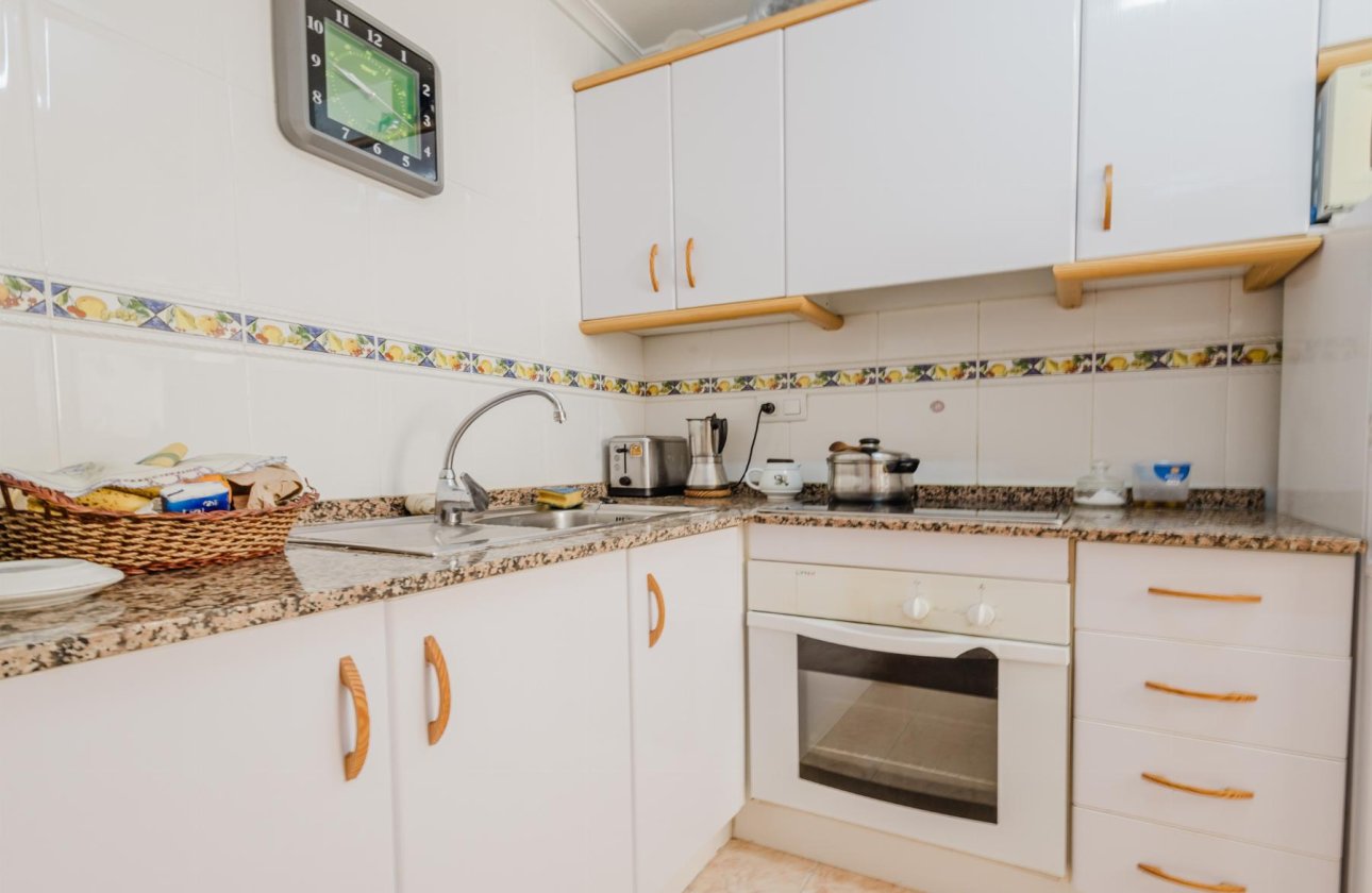 Resale - Apartment / flat - Torrevieja - Villa Madrid