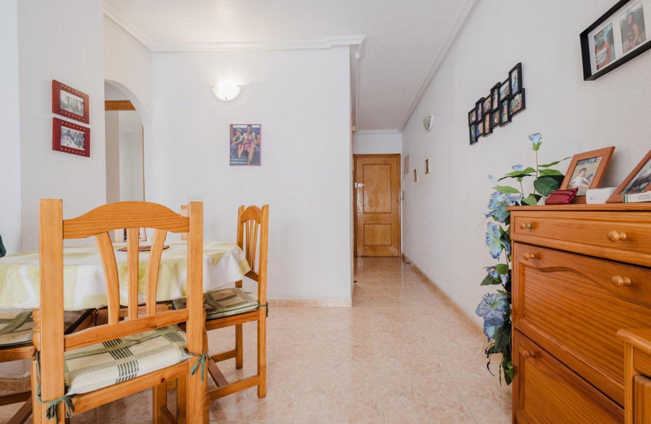 Resale - Apartment / flat - Torrevieja - Villa Madrid