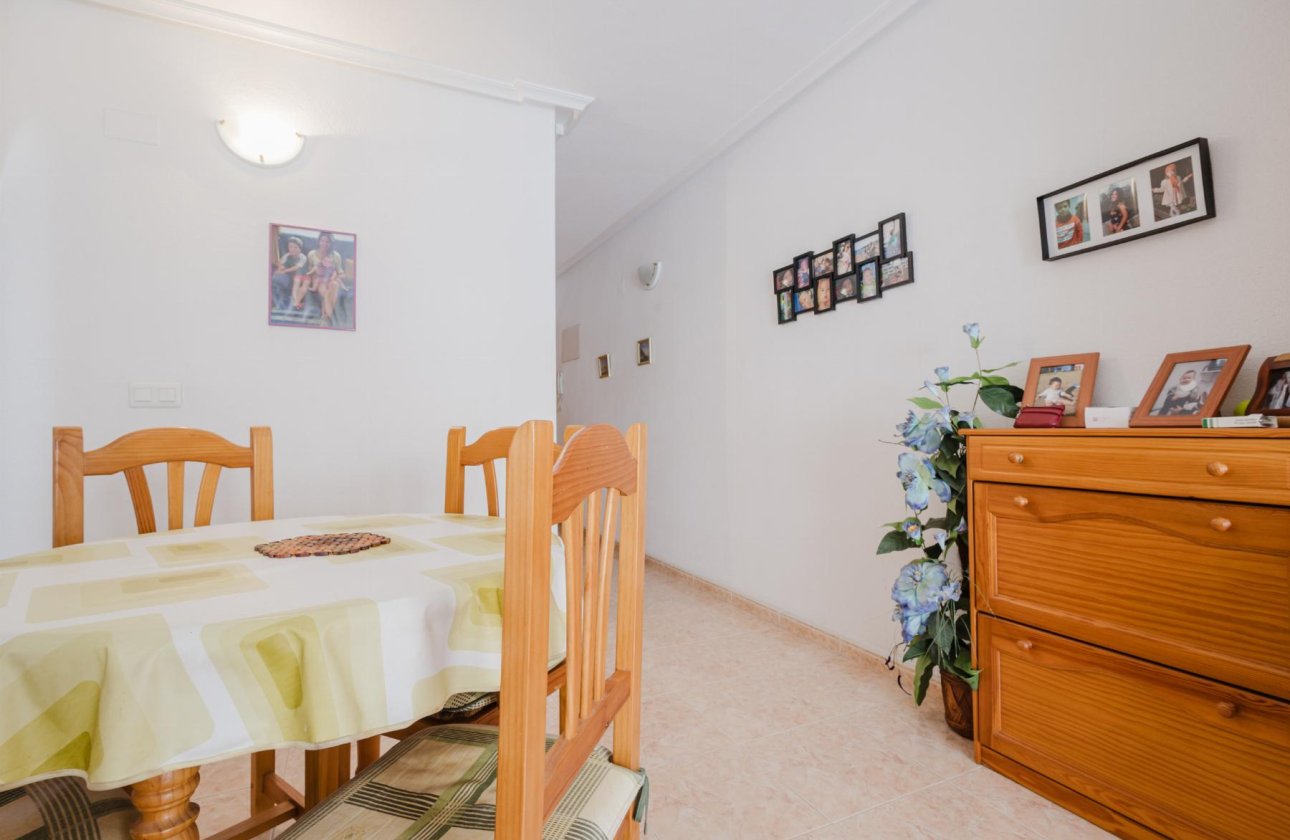 Resale - Apartment / flat - Torrevieja - Villa Madrid