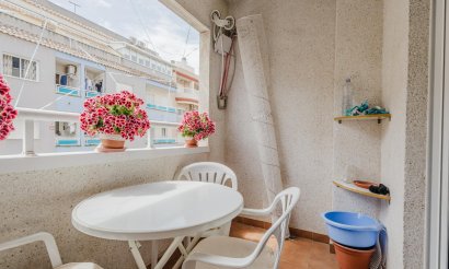 Resale - Apartment / flat - Torrevieja - Villa Madrid