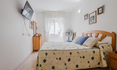 Resale - Apartment / flat - Torrevieja - Villa Madrid