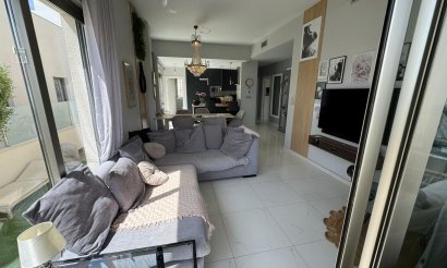 Revente - Villa - Orihuela Costa - Villamartín