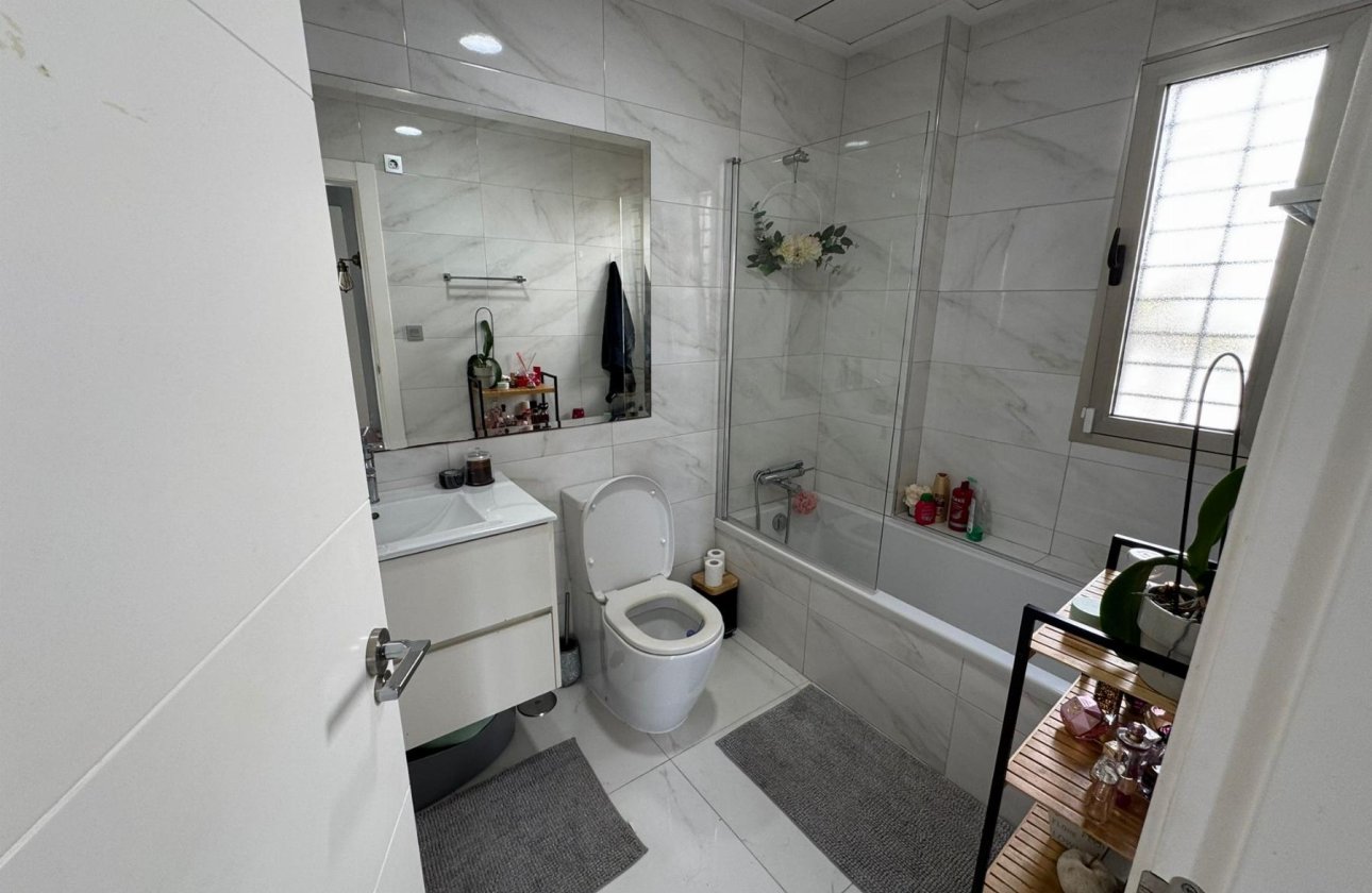 Revente - Villa - Orihuela Costa - Villamartín