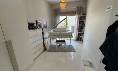 Revente - Villa - Orihuela Costa - Villamartín