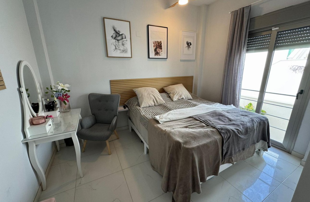 Revente - Villa - Orihuela Costa - Villamartín