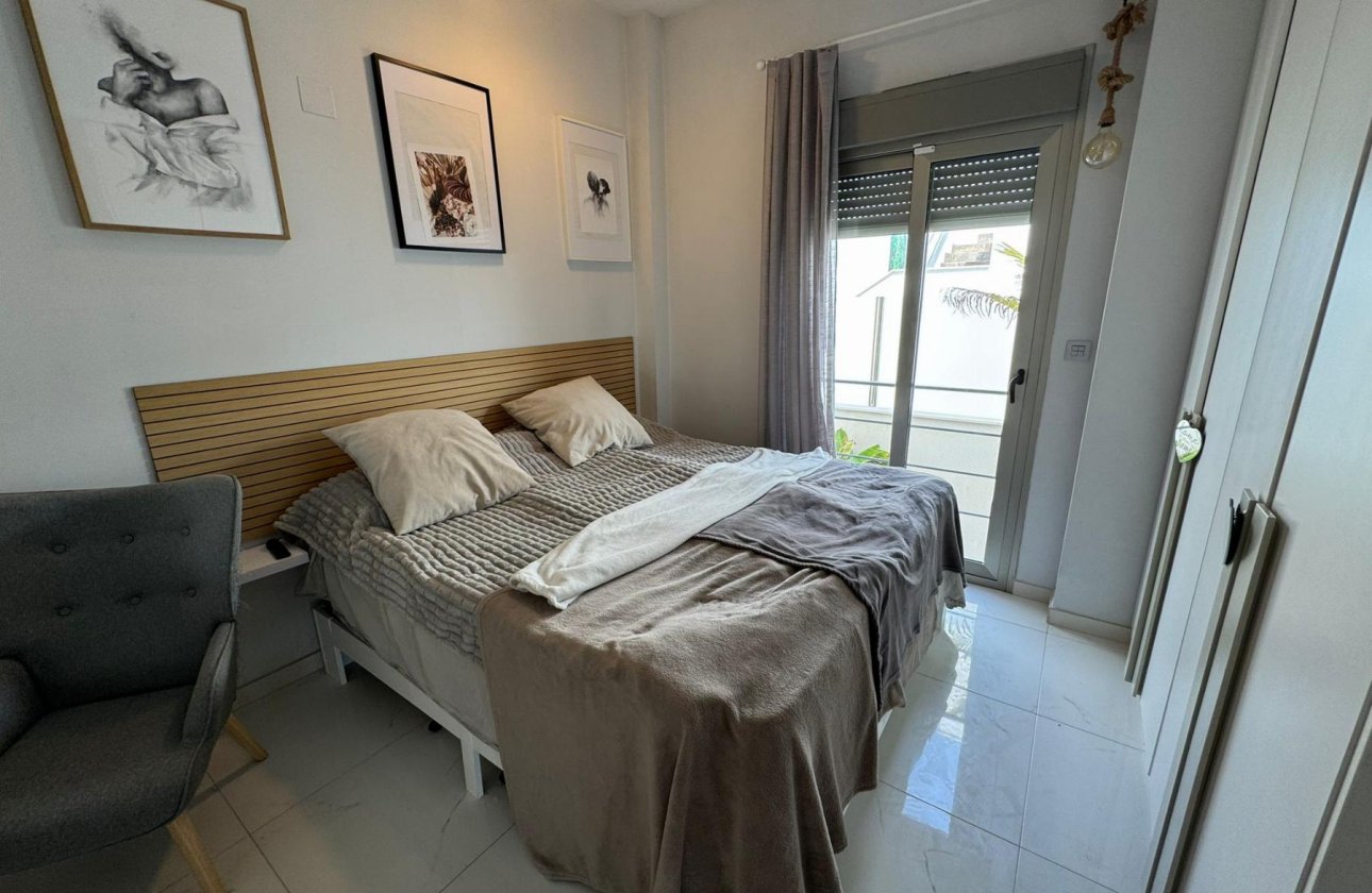 Revente - Villa - Orihuela Costa - Villamartín
