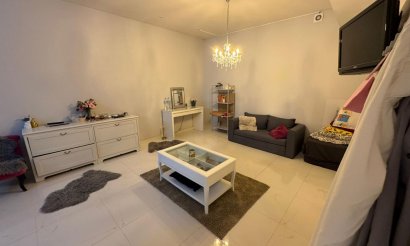 Revente - Villa - Orihuela Costa - Villamartín