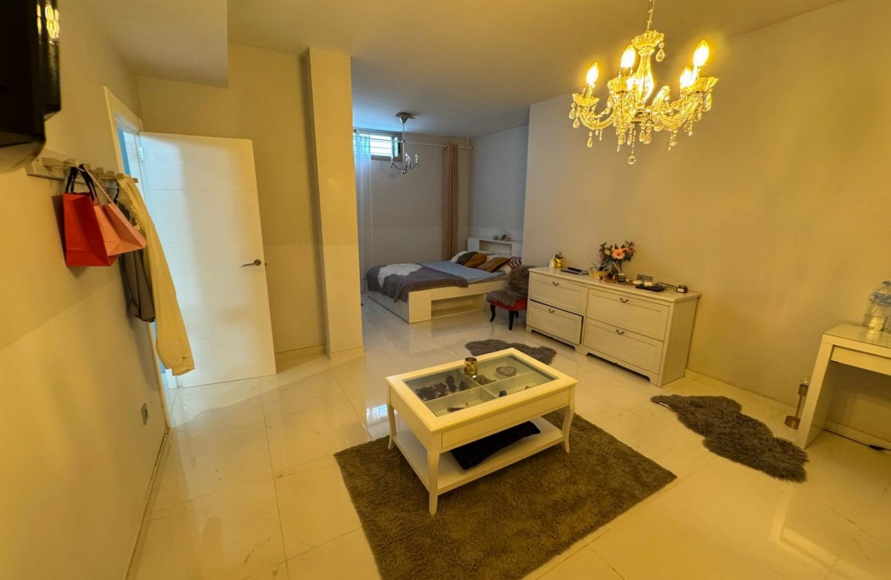 Revente - Villa - Orihuela Costa - Villamartín