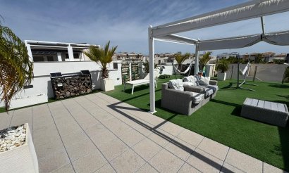 Revente - Villa - Orihuela Costa - Villamartín