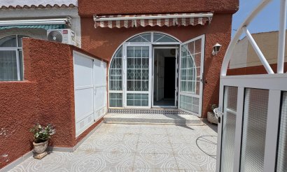 Revente - Villa - Torrevieja - URB SAN LUIS