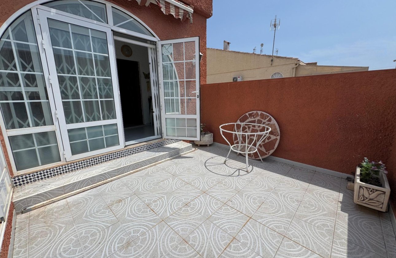 Revente - Villa - Torrevieja - URB SAN LUIS