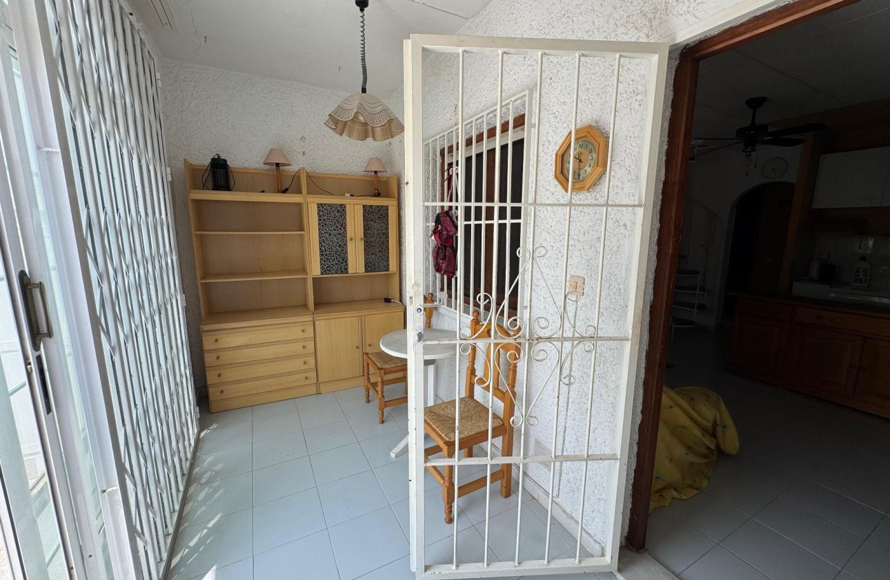 Revente - Villa - Torrevieja - URB SAN LUIS