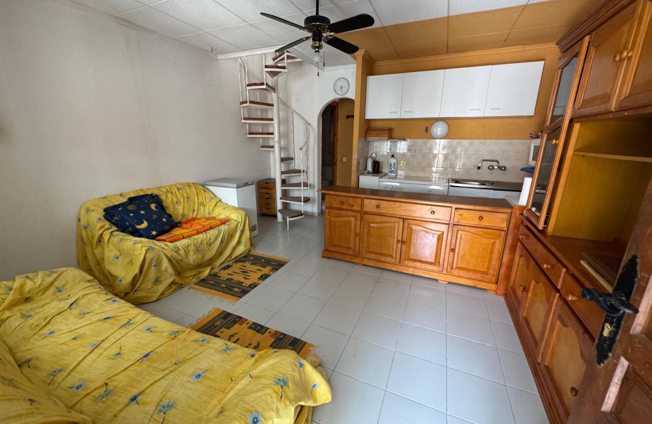 Revente - Villa - Torrevieja - URB SAN LUIS