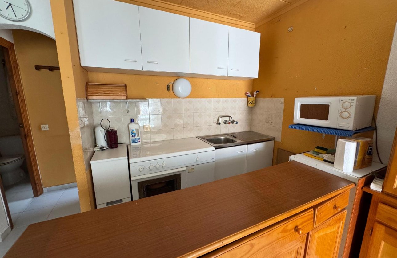 Revente - Villa - Torrevieja - URB SAN LUIS