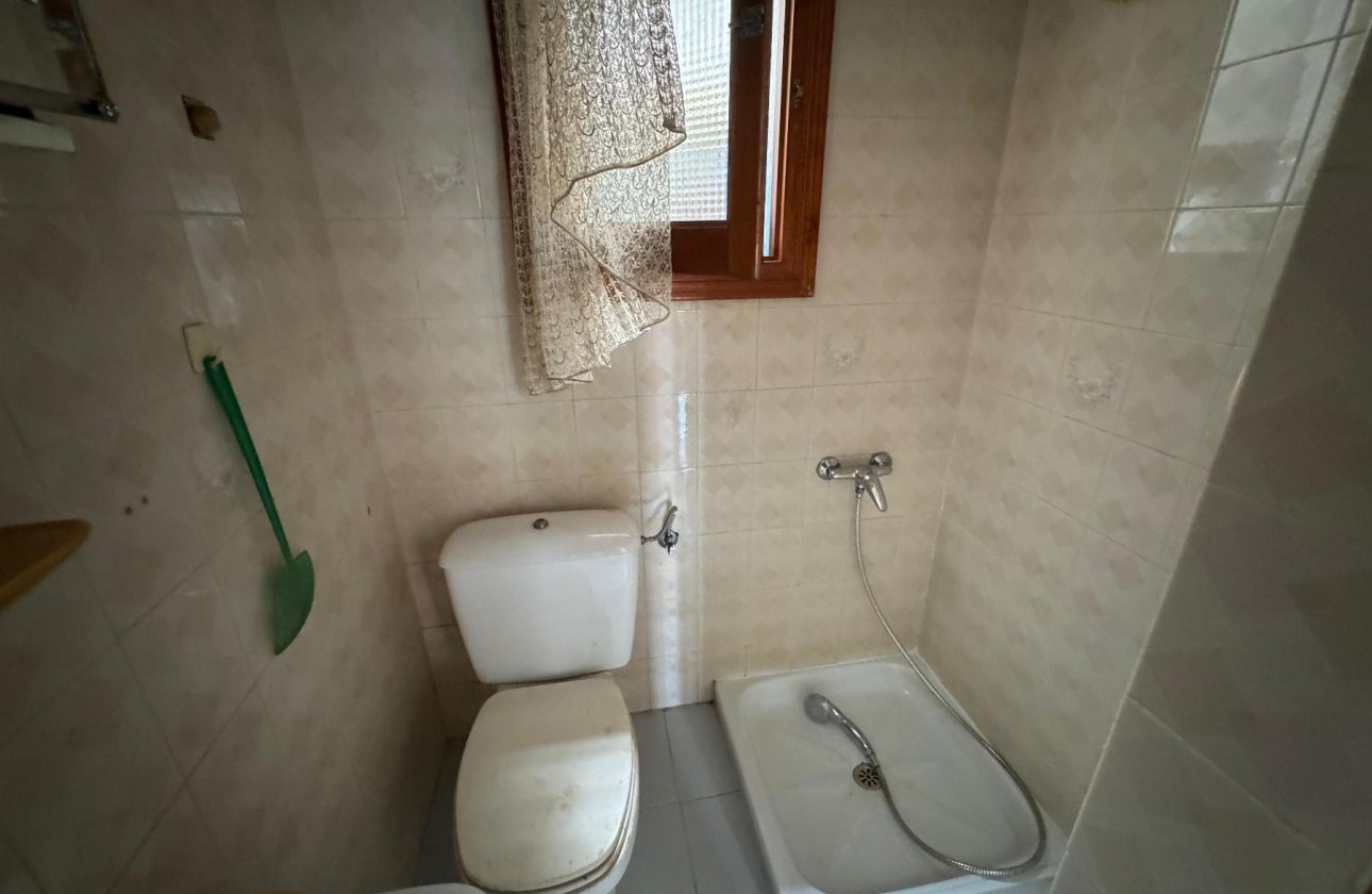 Revente - Villa - Torrevieja - URB SAN LUIS