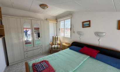 Revente - Villa - Torrevieja - URB SAN LUIS