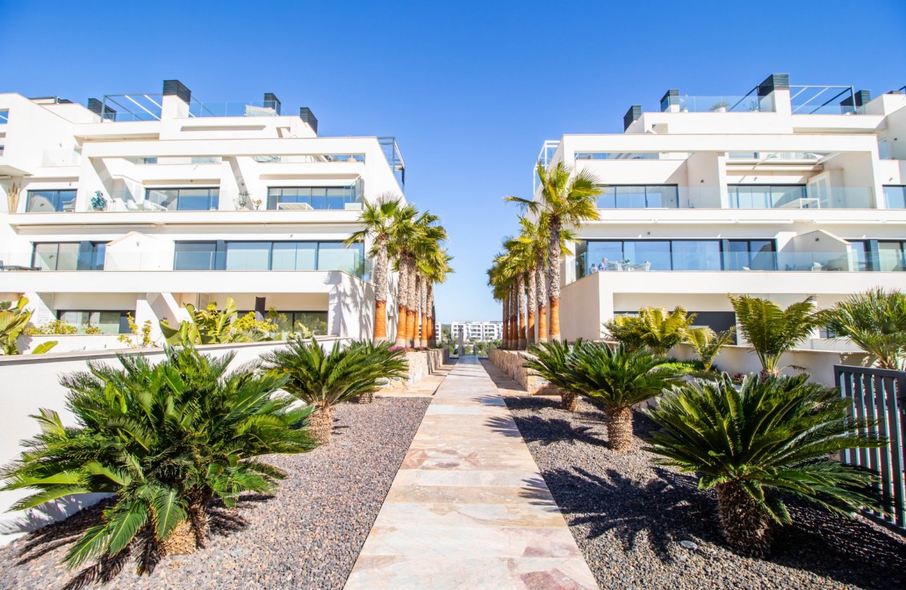 Resale - Apartment / flat - Las Colinas Golf Resort - Las colinas golf