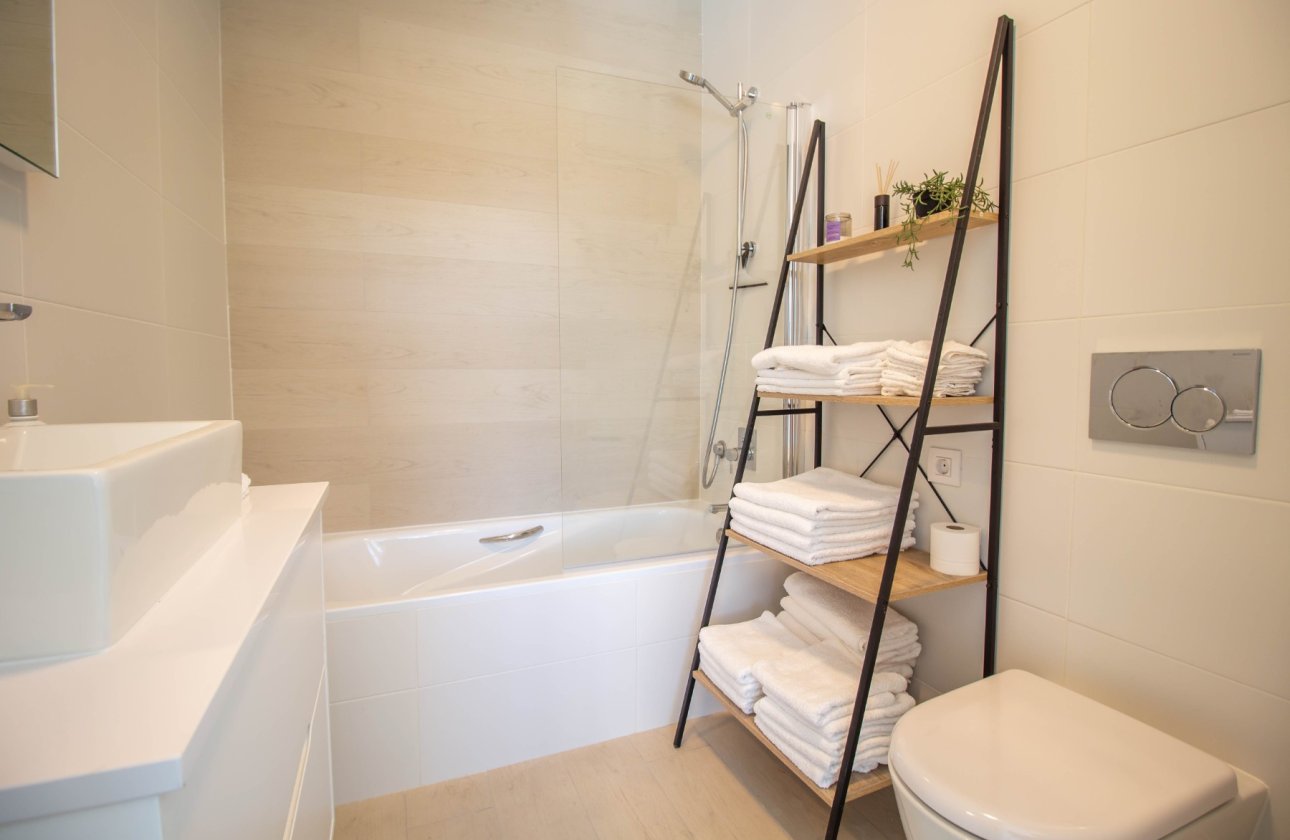 Resale - Apartment / flat - Las Colinas Golf Resort - Las colinas golf
