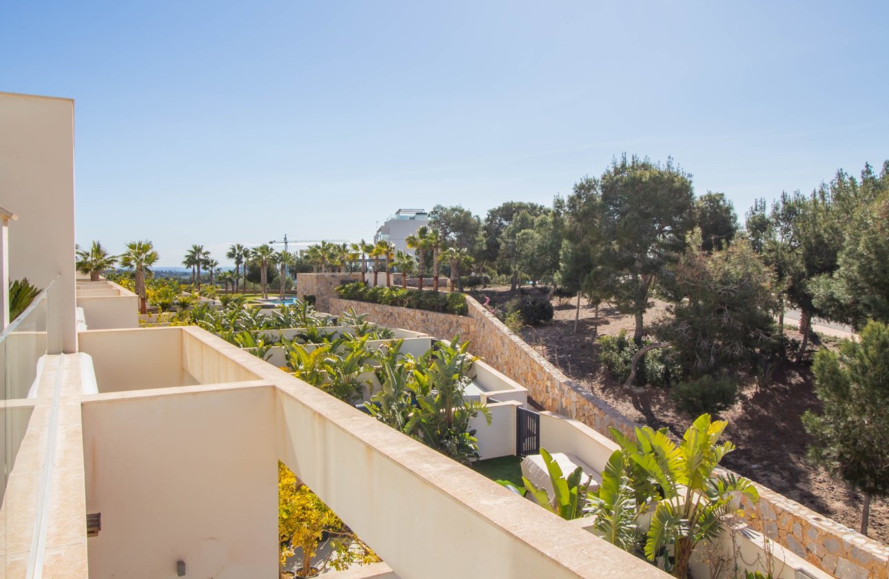 Resale - Apartment / flat - Las Colinas Golf Resort - Las colinas golf