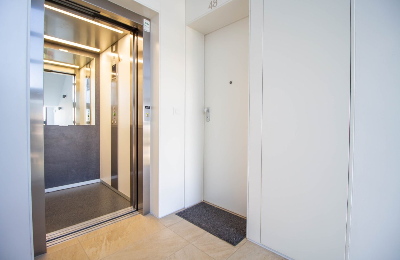 Resale - Apartment / flat - Las Colinas Golf Resort - Las colinas golf