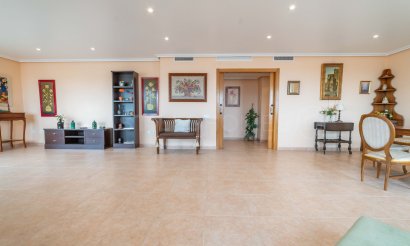 Resale - Apartment / flat - Torrevieja - Centro