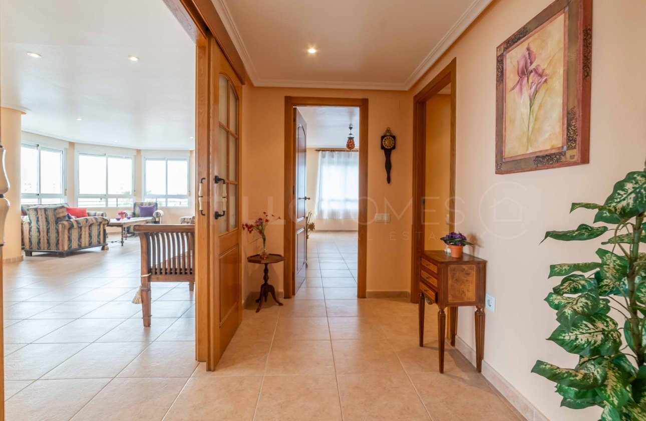 Resale - Apartment / flat - Torrevieja - Centro