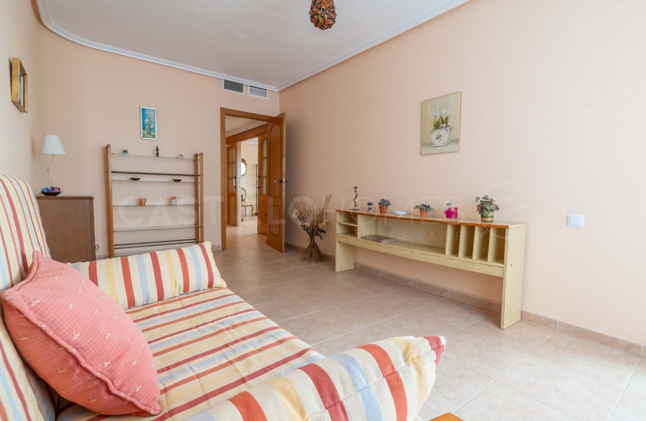 Resale - Apartment / flat - Torrevieja - Centro