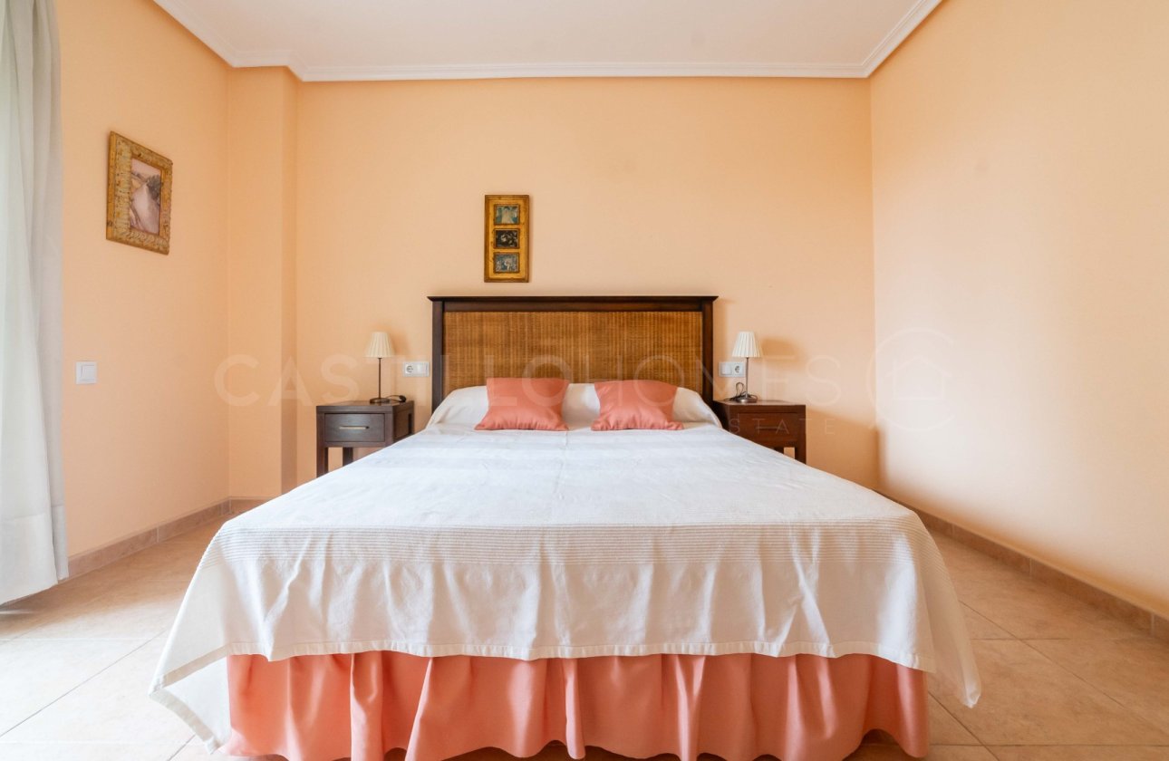 Resale - Apartment / flat - Torrevieja - Centro