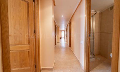 Resale - Apartment / flat - Torrevieja - Centro