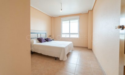 Resale - Apartment / flat - Torrevieja - Centro