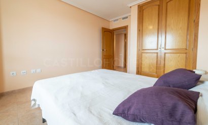 Resale - Apartment / flat - Torrevieja - Centro