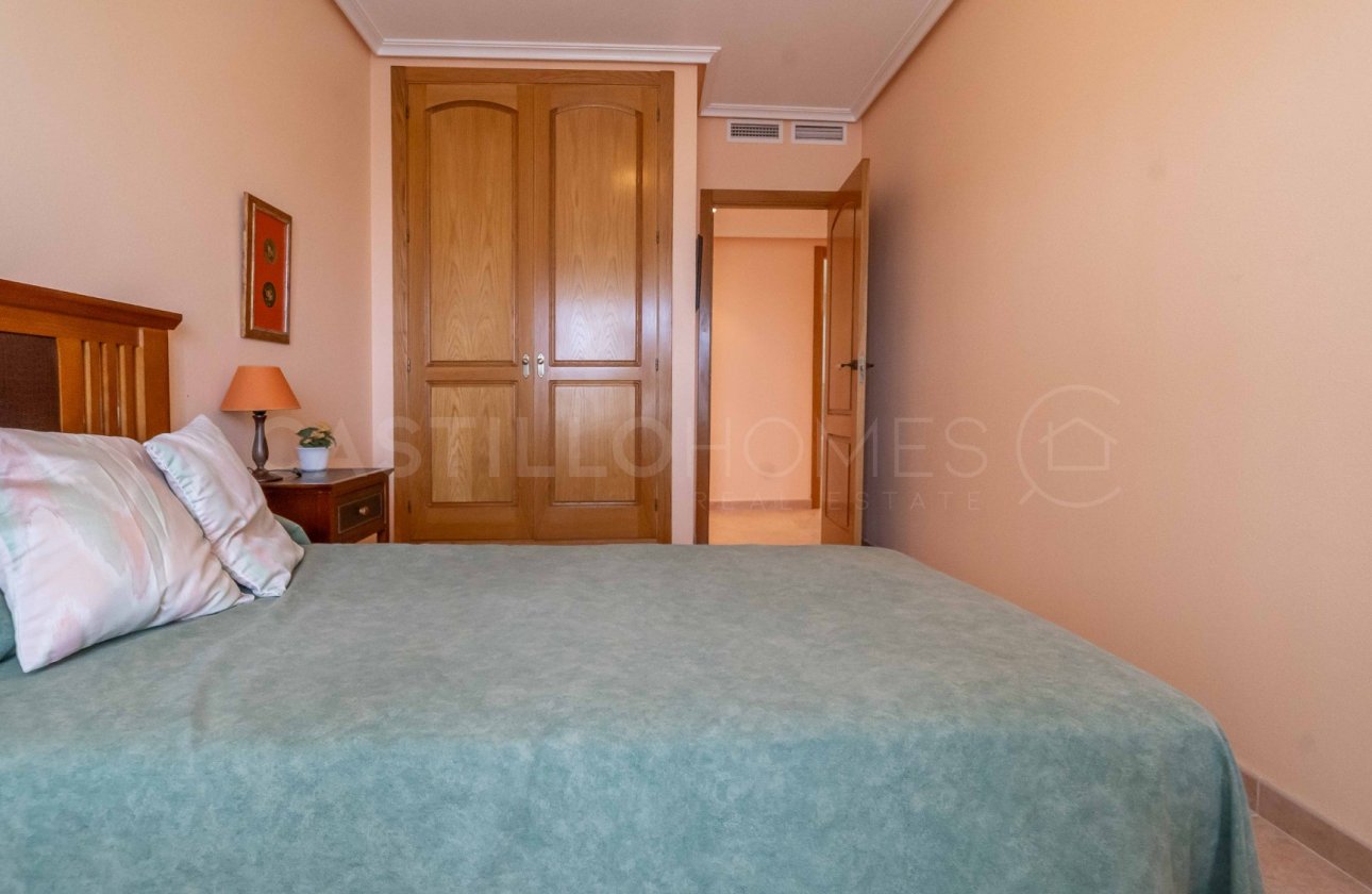 Resale - Apartment / flat - Torrevieja - Centro