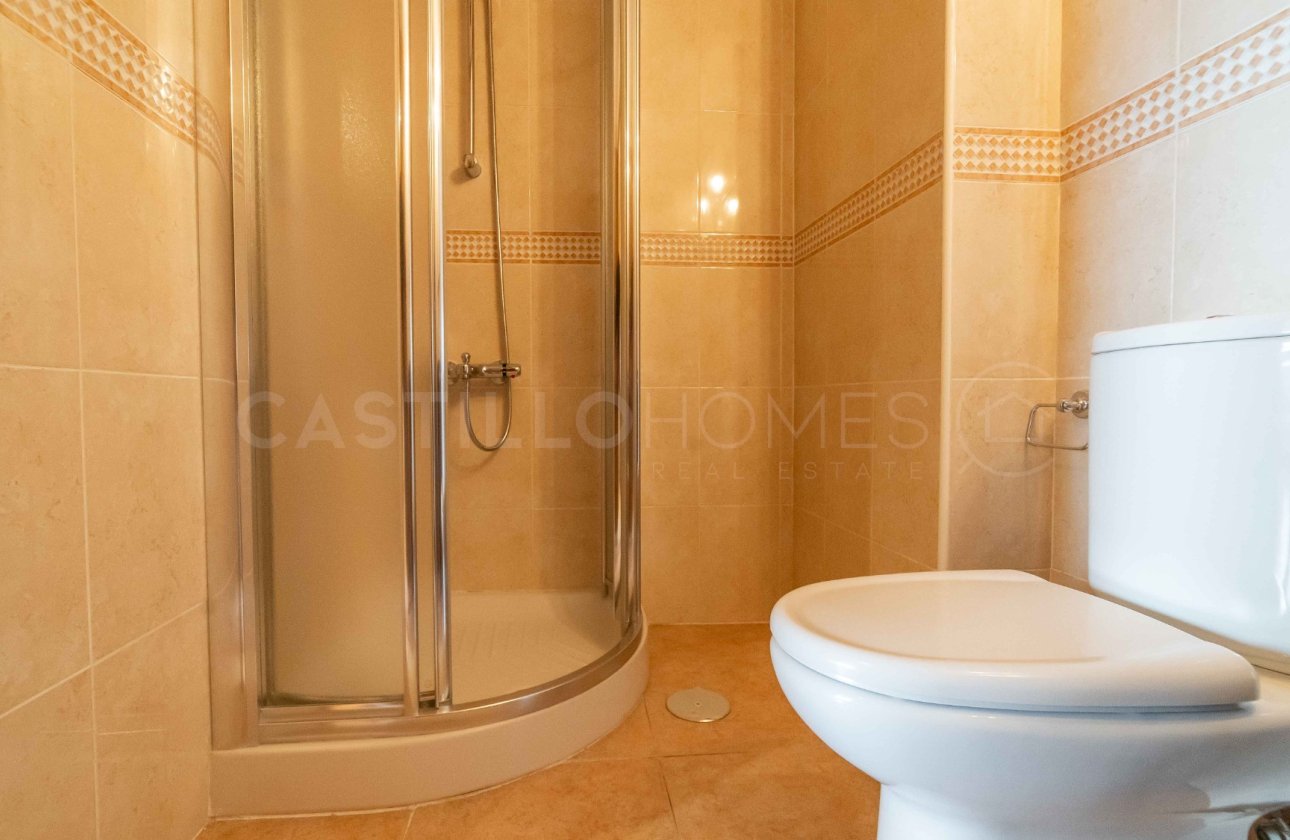 Resale - Apartment / flat - Torrevieja - Centro