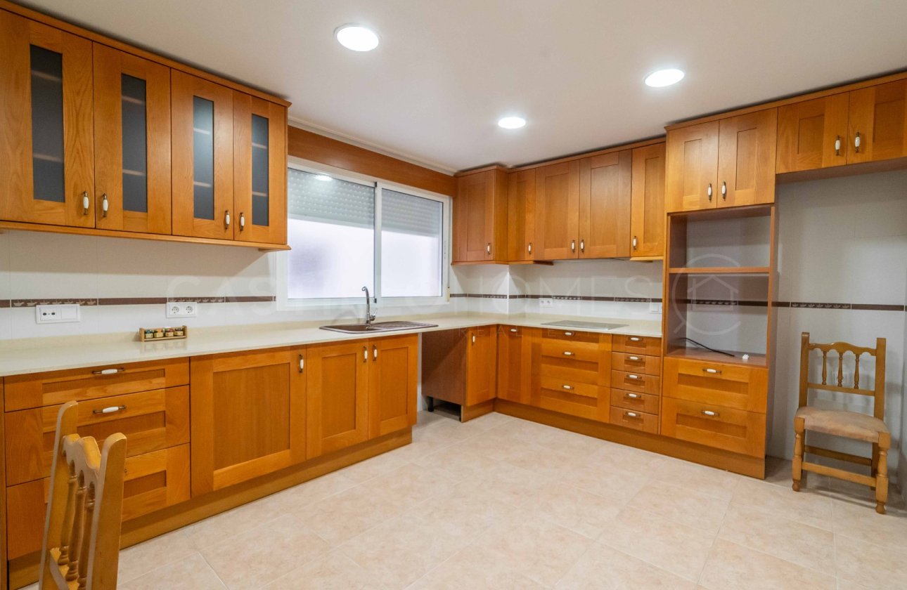 Resale - Apartment / flat - Torrevieja - Centro