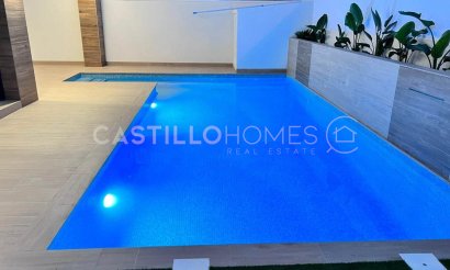 Resale - Villa - Orihuela Costa - Orihuela