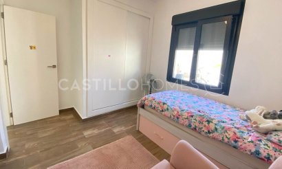 Resale - Villa - Orihuela Costa - Orihuela