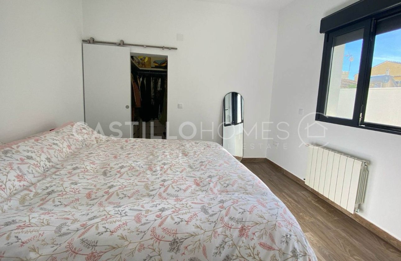 Resale - Villa - Orihuela Costa - Orihuela