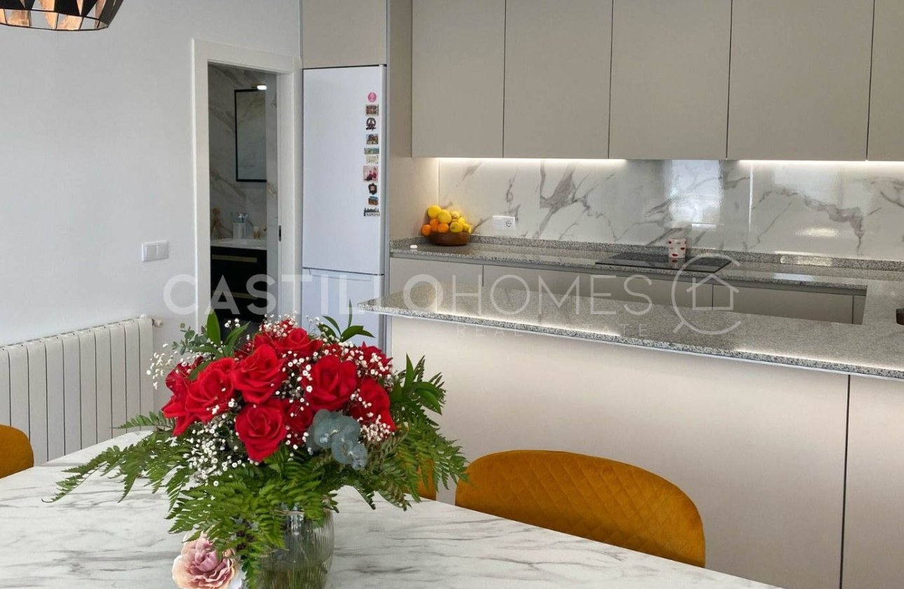 Resale - Villa - Orihuela Costa - Orihuela