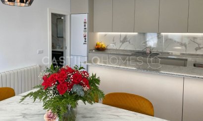 Resale - Villa - Orihuela Costa - Orihuela