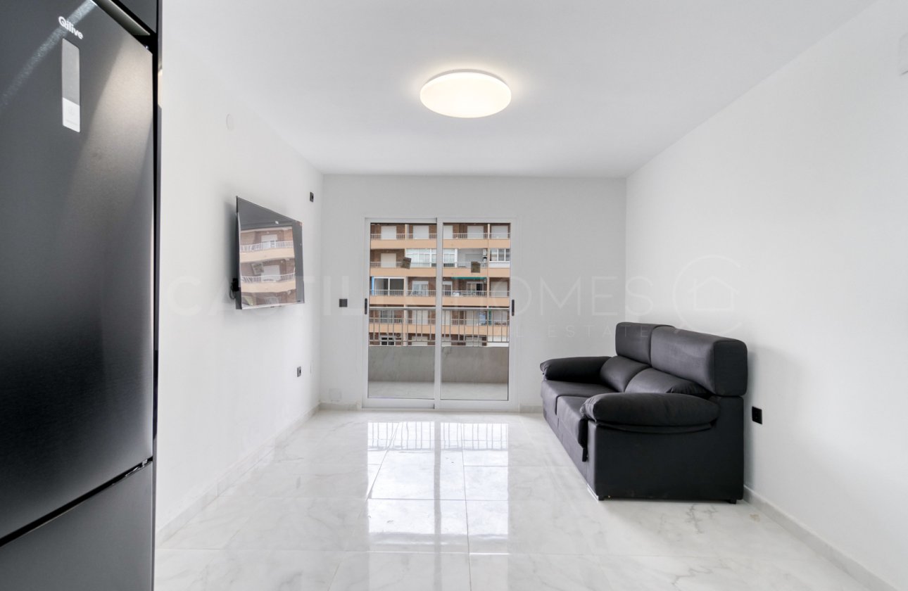 Resale - Apartment / flat - Orihuela Costa - Punta Prima